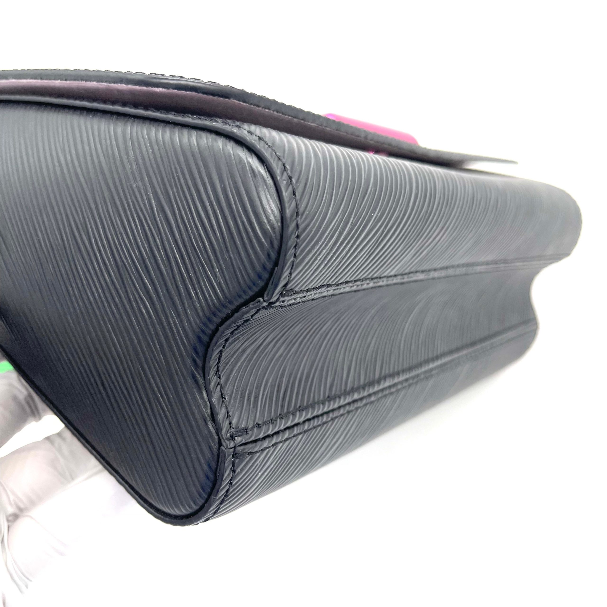 Louis Vuitton Epi Twist PM Shoulder Bag – Black Rose