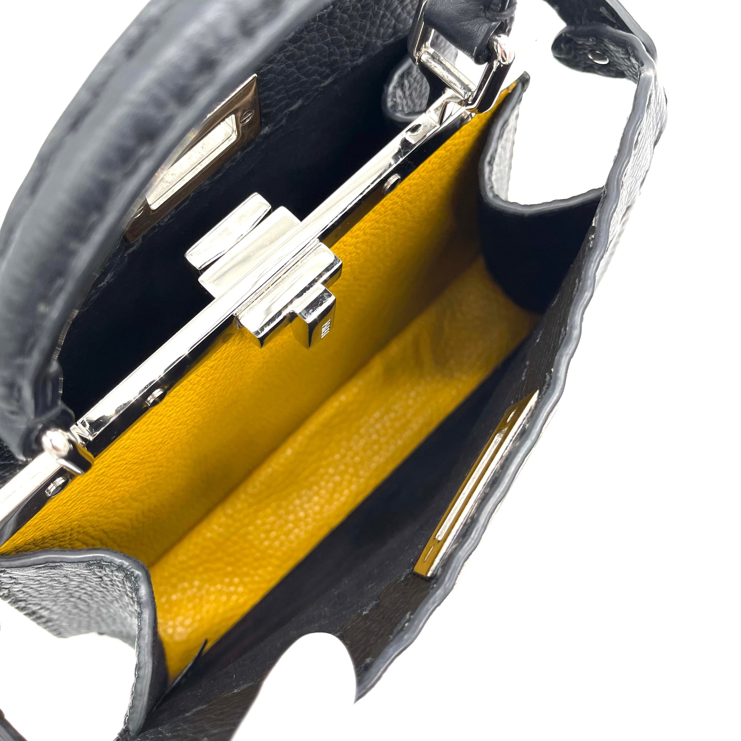 FENDI Peekaboo ISeeU Small Black Selleria bag