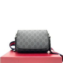 GUCCI men’s GG super mini bag