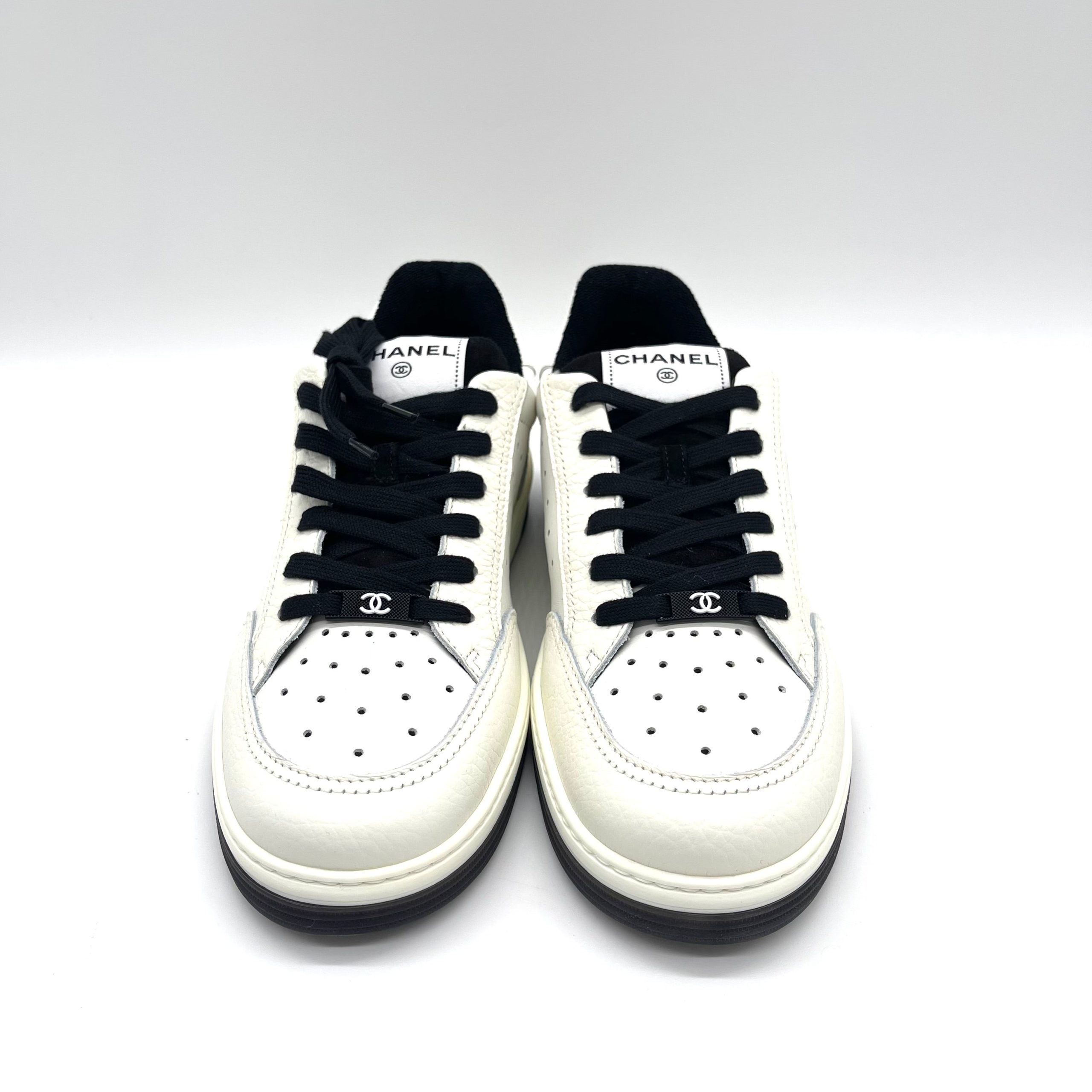 CHANEL Grained Calfskin Fabric Mens Logo Sneakers 41.5(US10.5) White Black