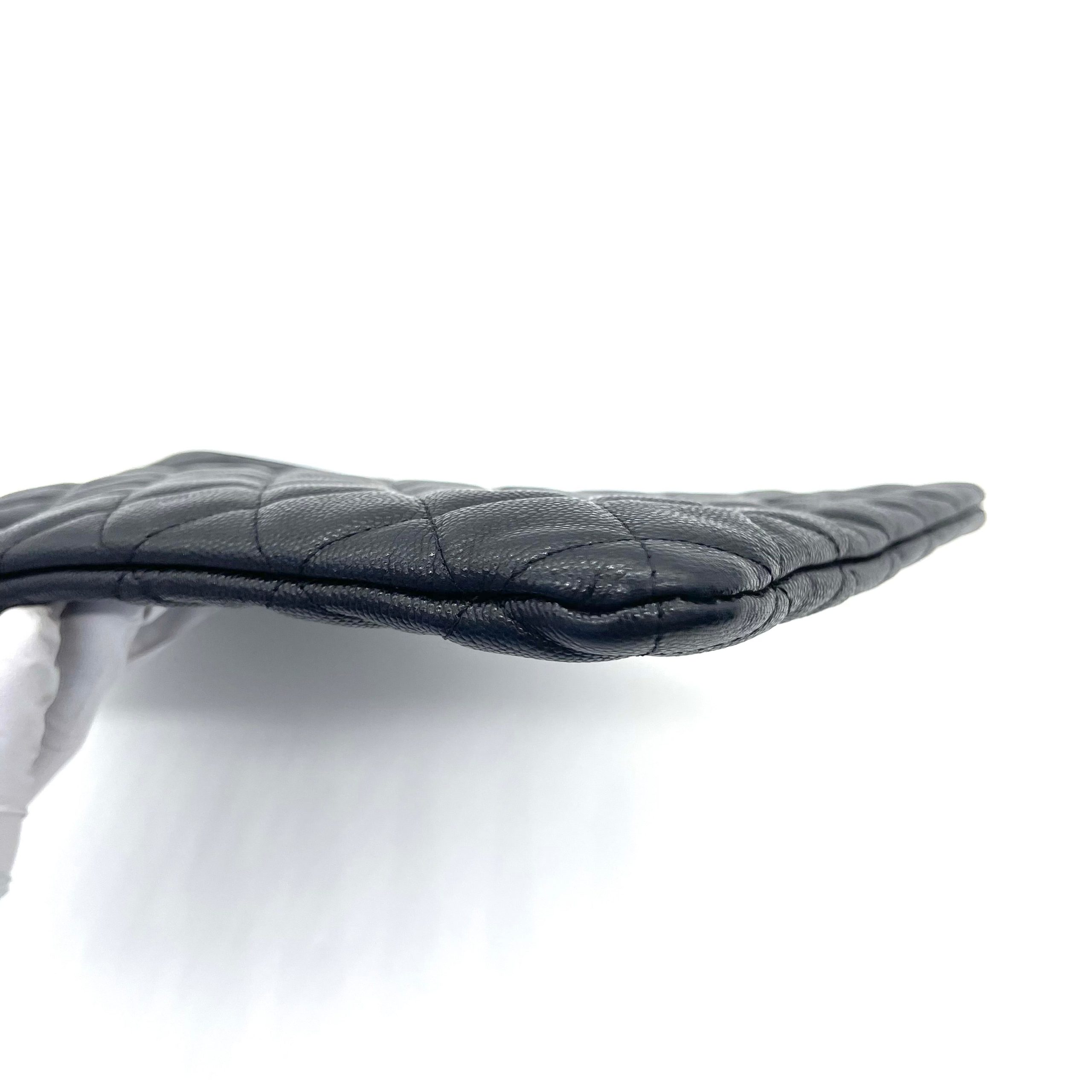 Chanel Classic Quilted Clutch – Black Caviar with Gold-Tone CC Large