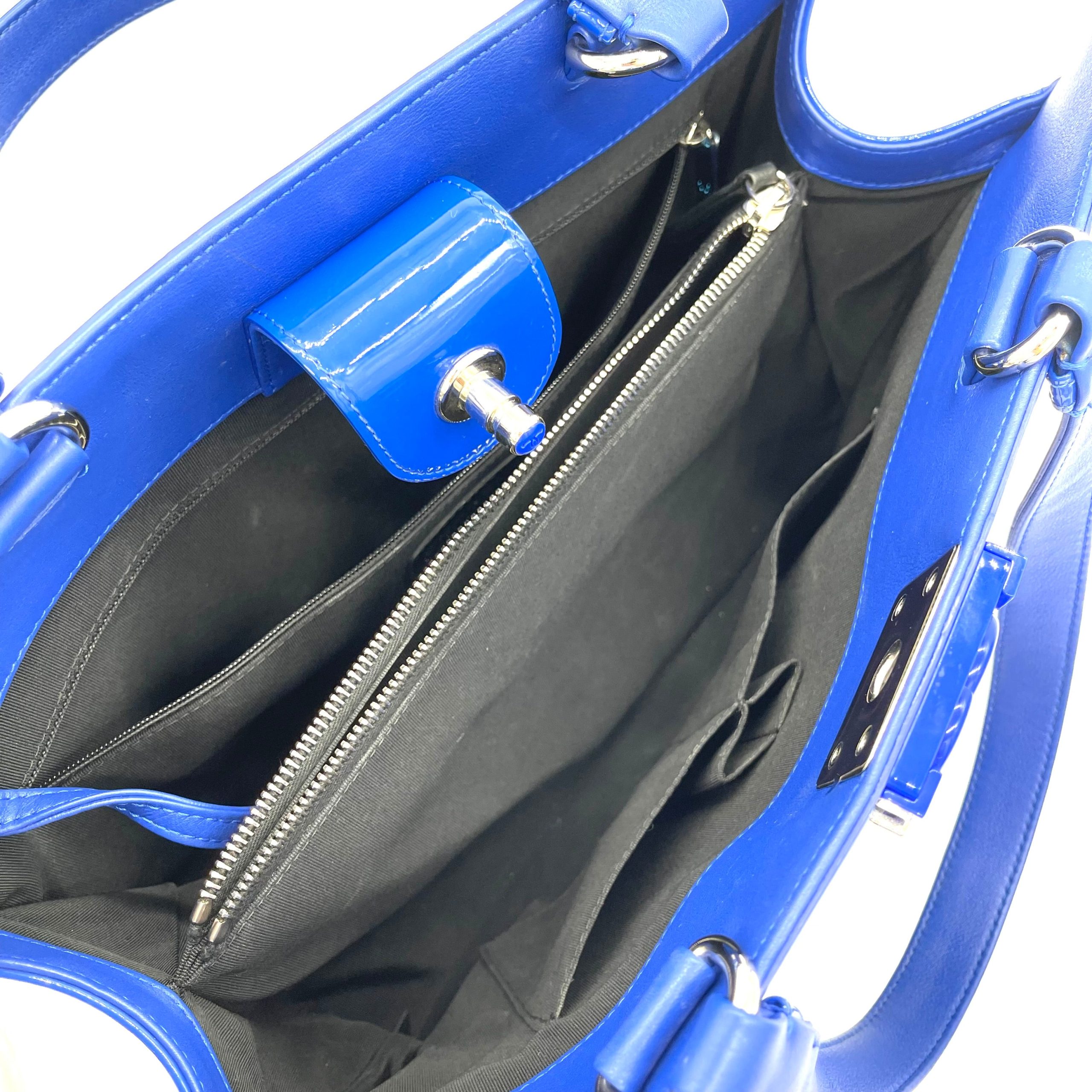 CHANEL Boy Shopping Tote Blue Patent Leather 2015