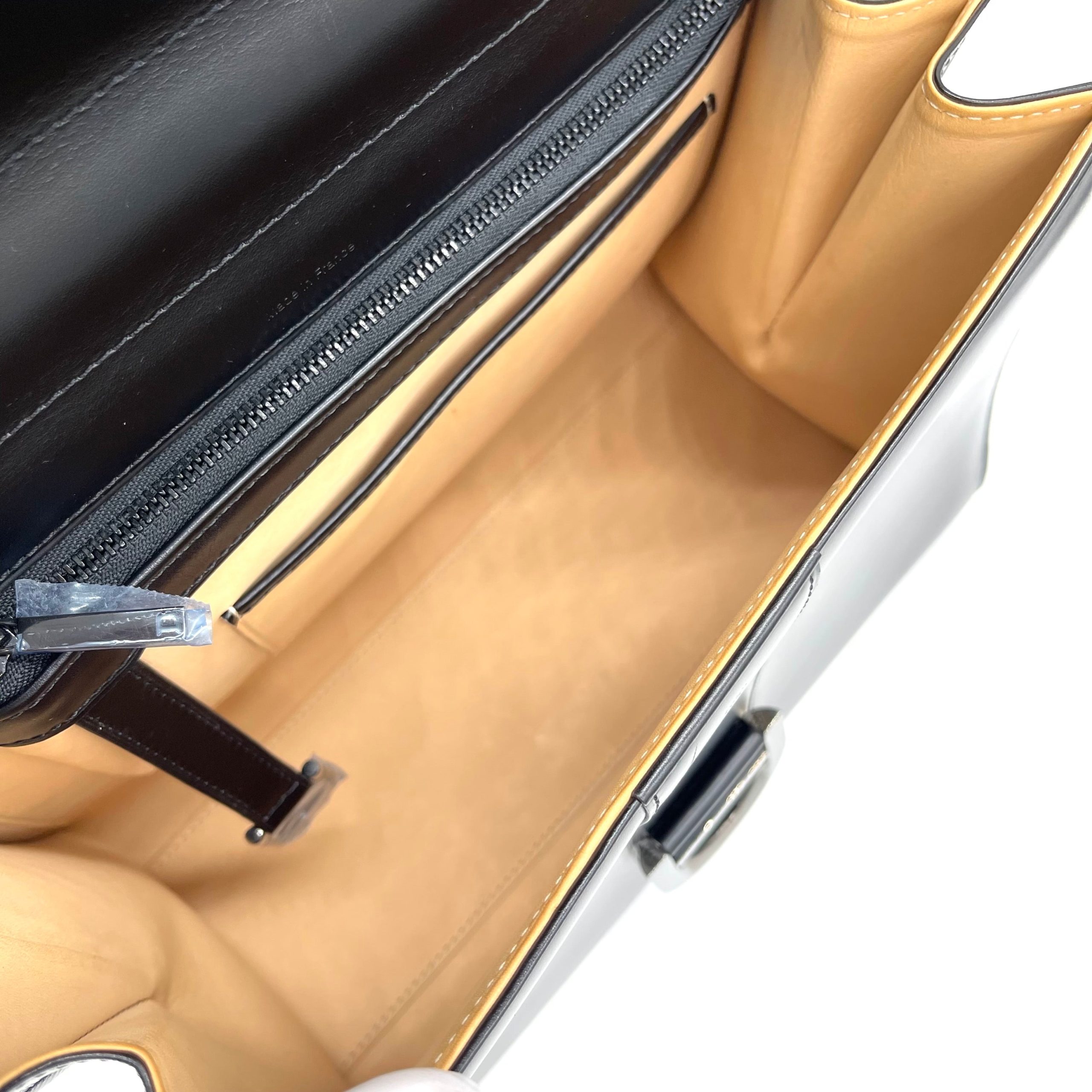 DELVAUX Box Calfskin MM Brillant Black