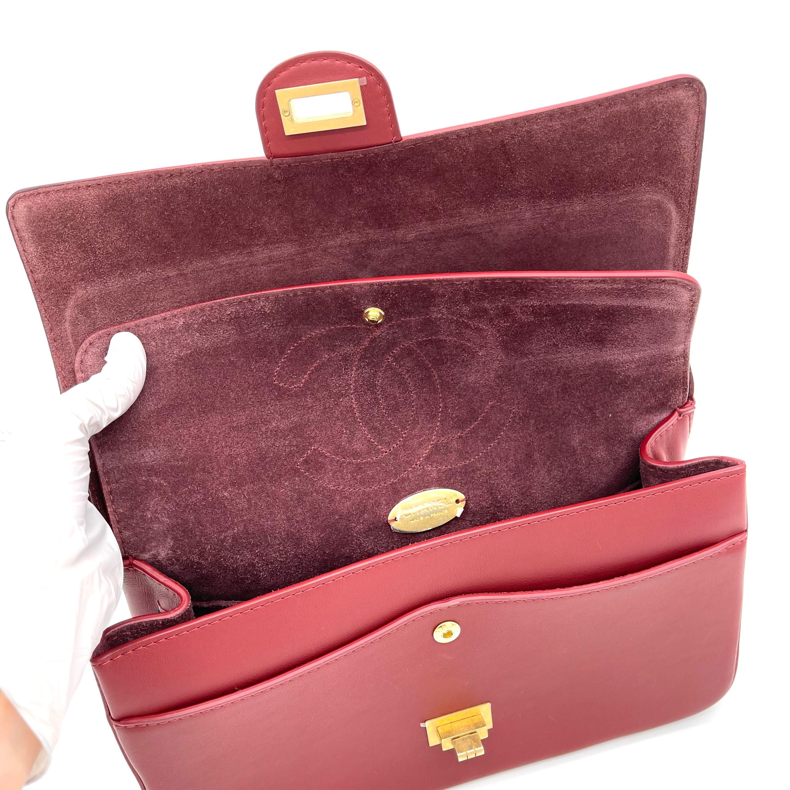 Limited Edition Chanel Maroon Leather Medallion Nude Reissue 2.55 Classic 225 Flap Bag 2019