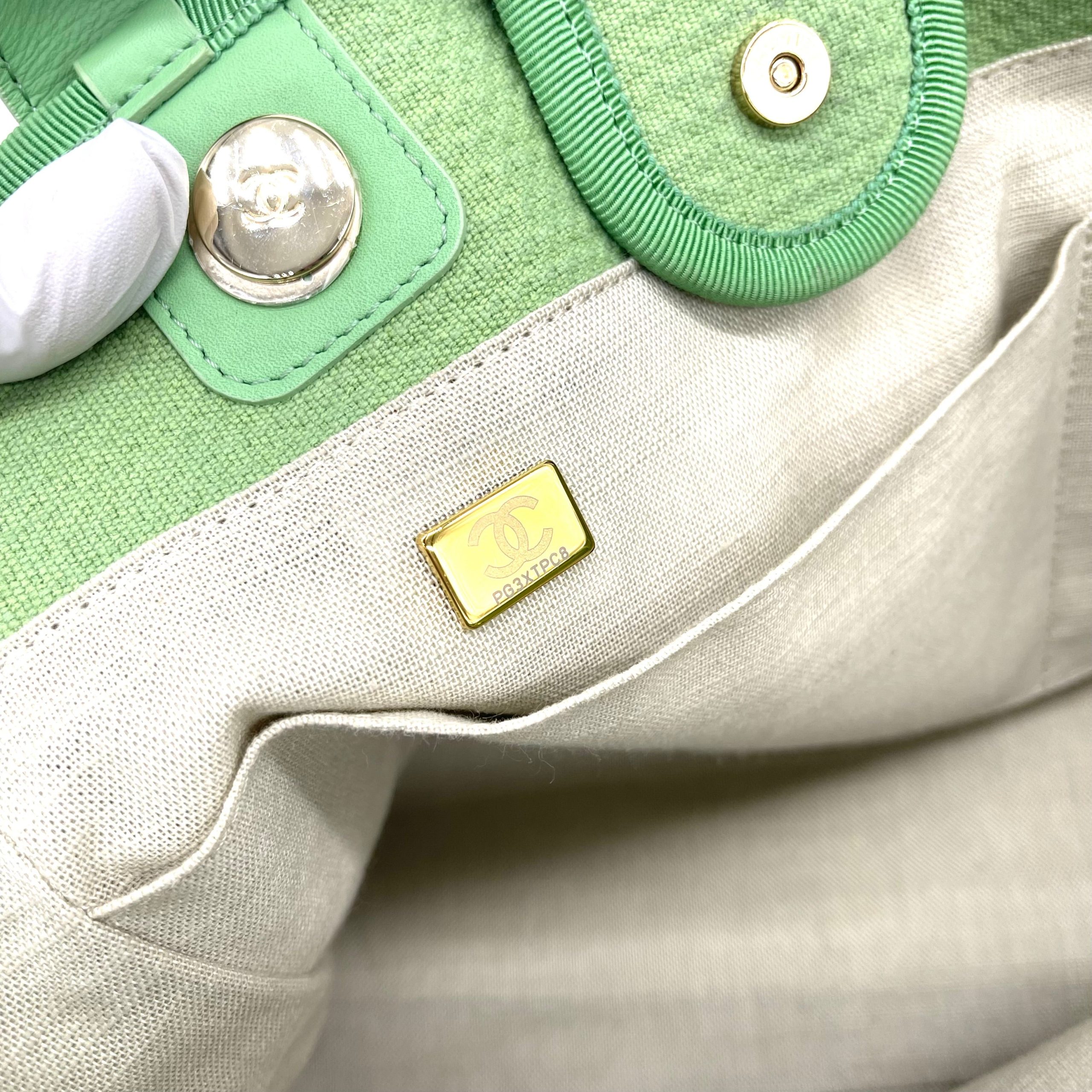 CHANEL Mixed Fibers Small Deauville Tote Green 2023