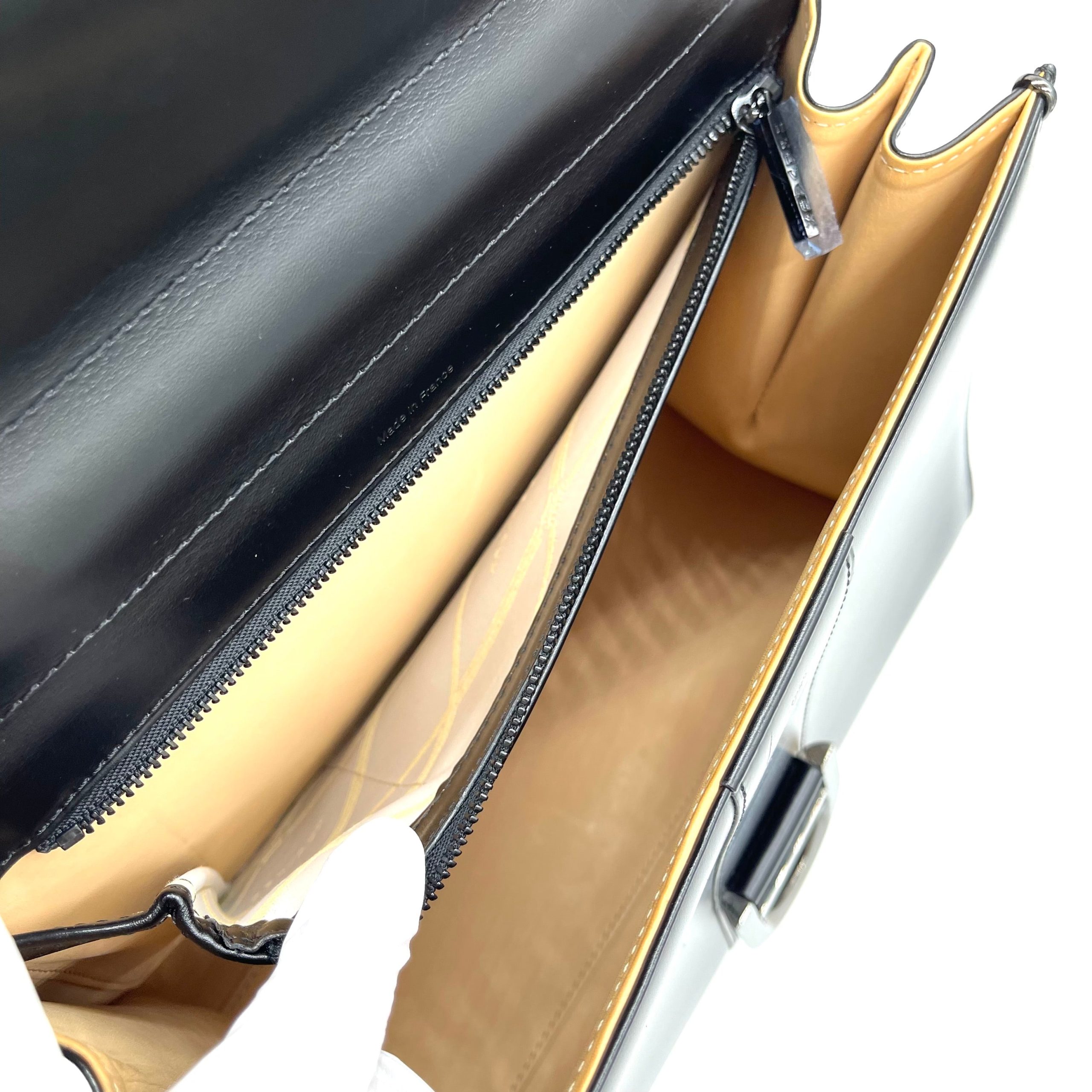 DELVAUX Box Calfskin MM Brillant Black