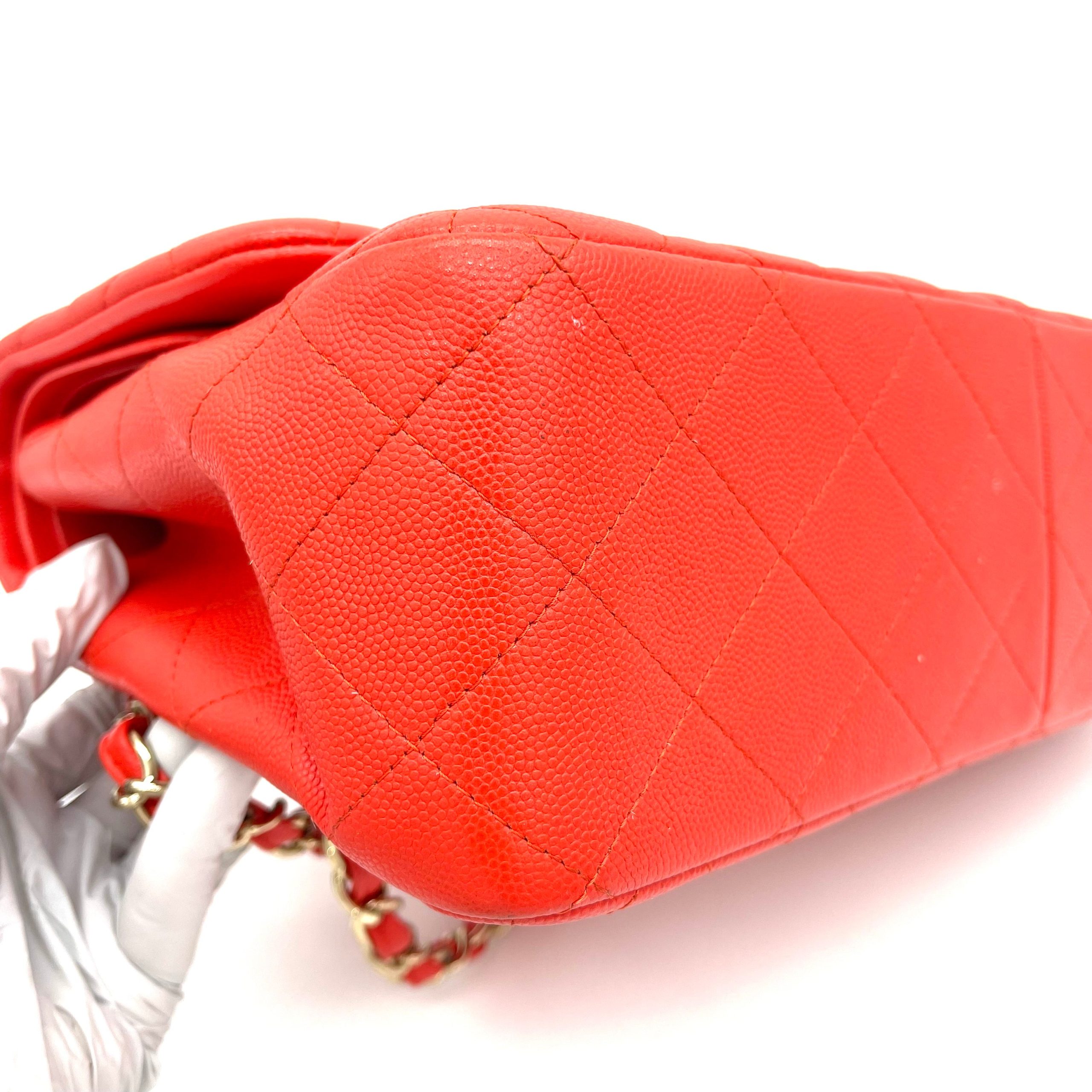 CHANEL Caviar Quilted Jumbo Double Flap Red 2019