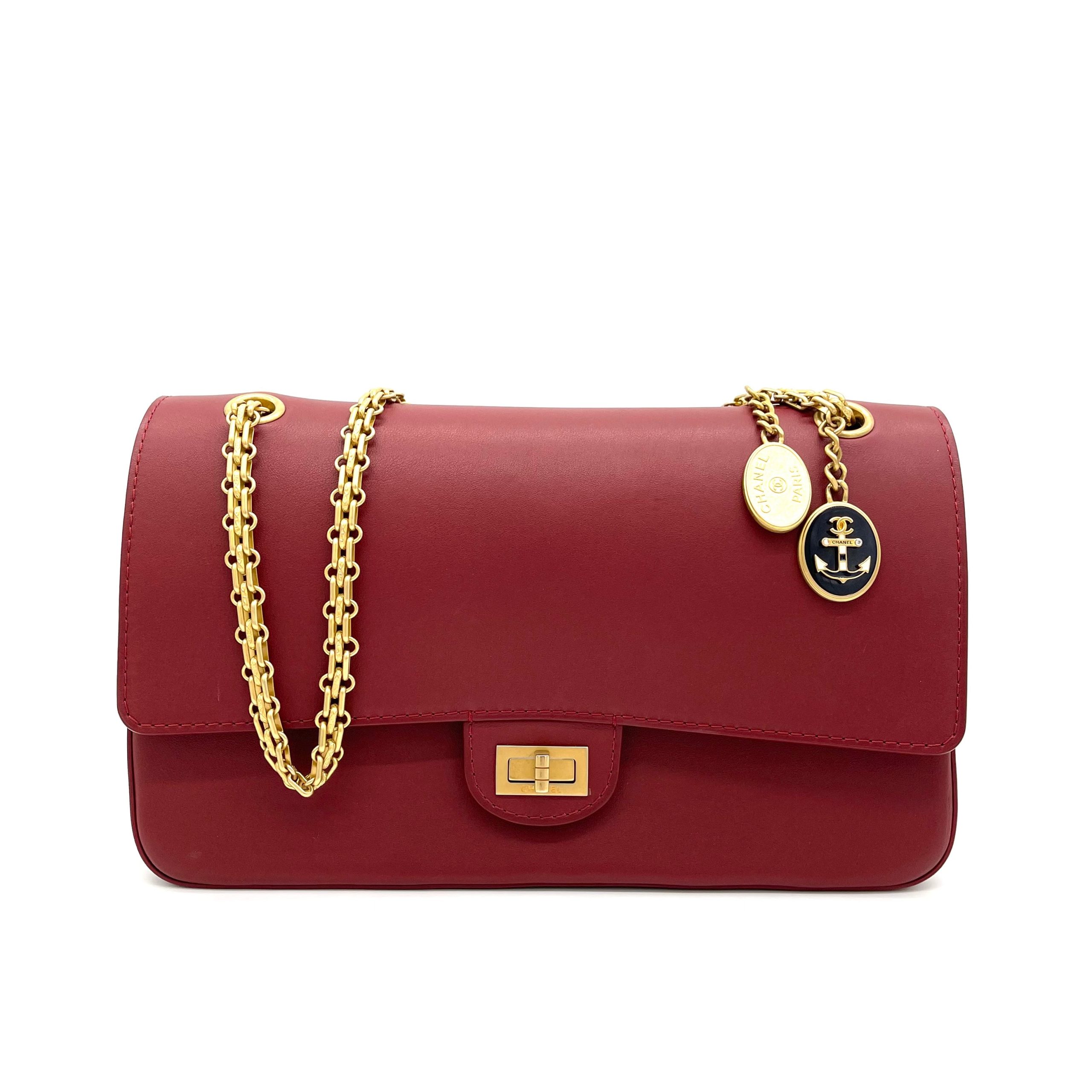 Limited Edition Chanel Maroon Leather Medallion Nude Reissue 2.55 Classic 225 Flap Bag 2019