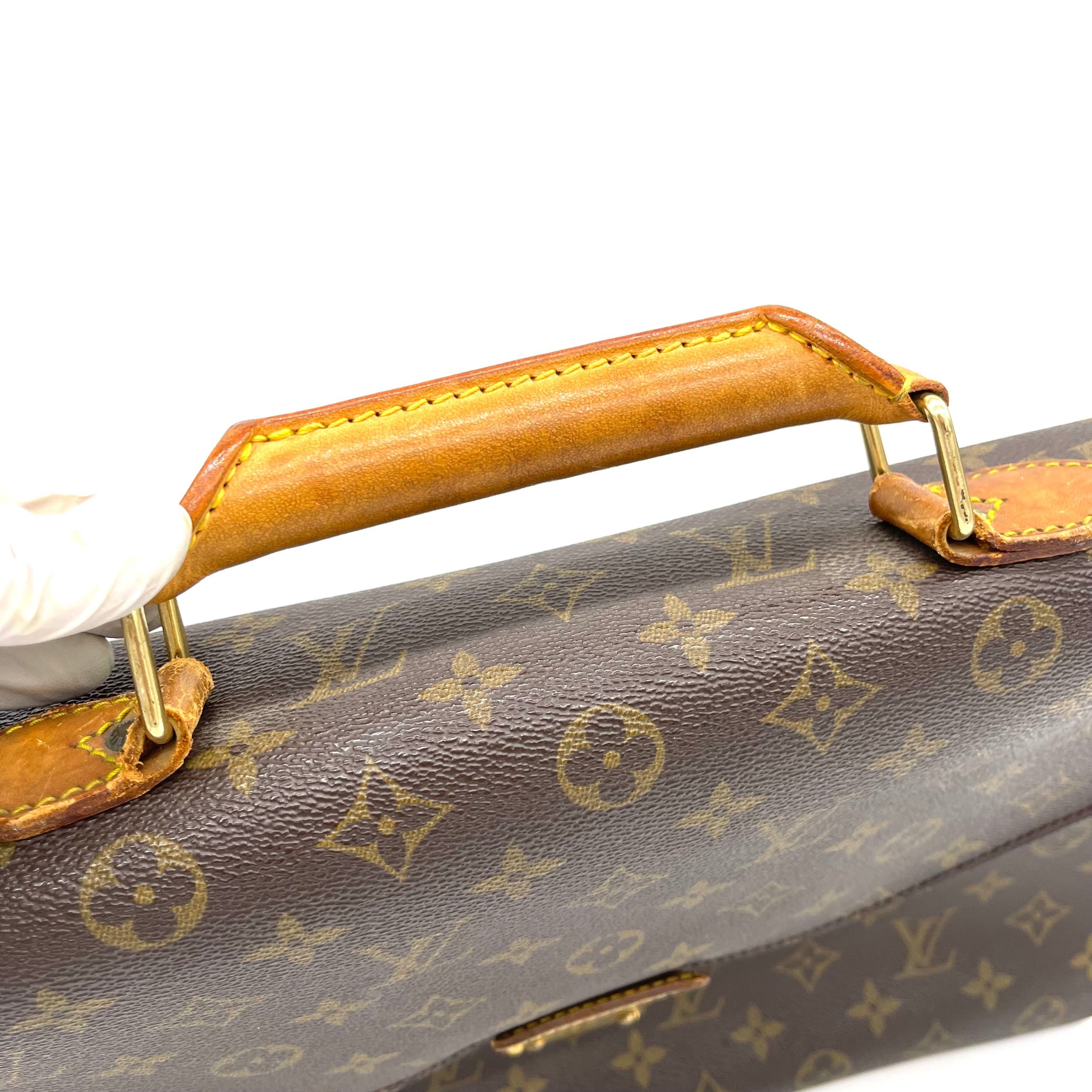 LOUIS VUITTON Monogram Canvas Robusto 1 Compartment Briefcase