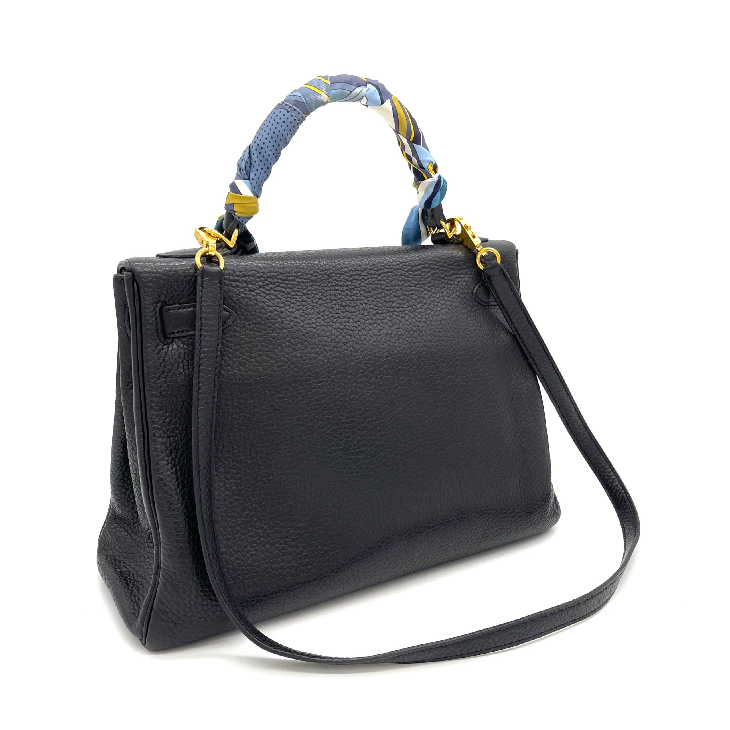 HERMES
Kelly Togo Retourne 28 Black Year2014