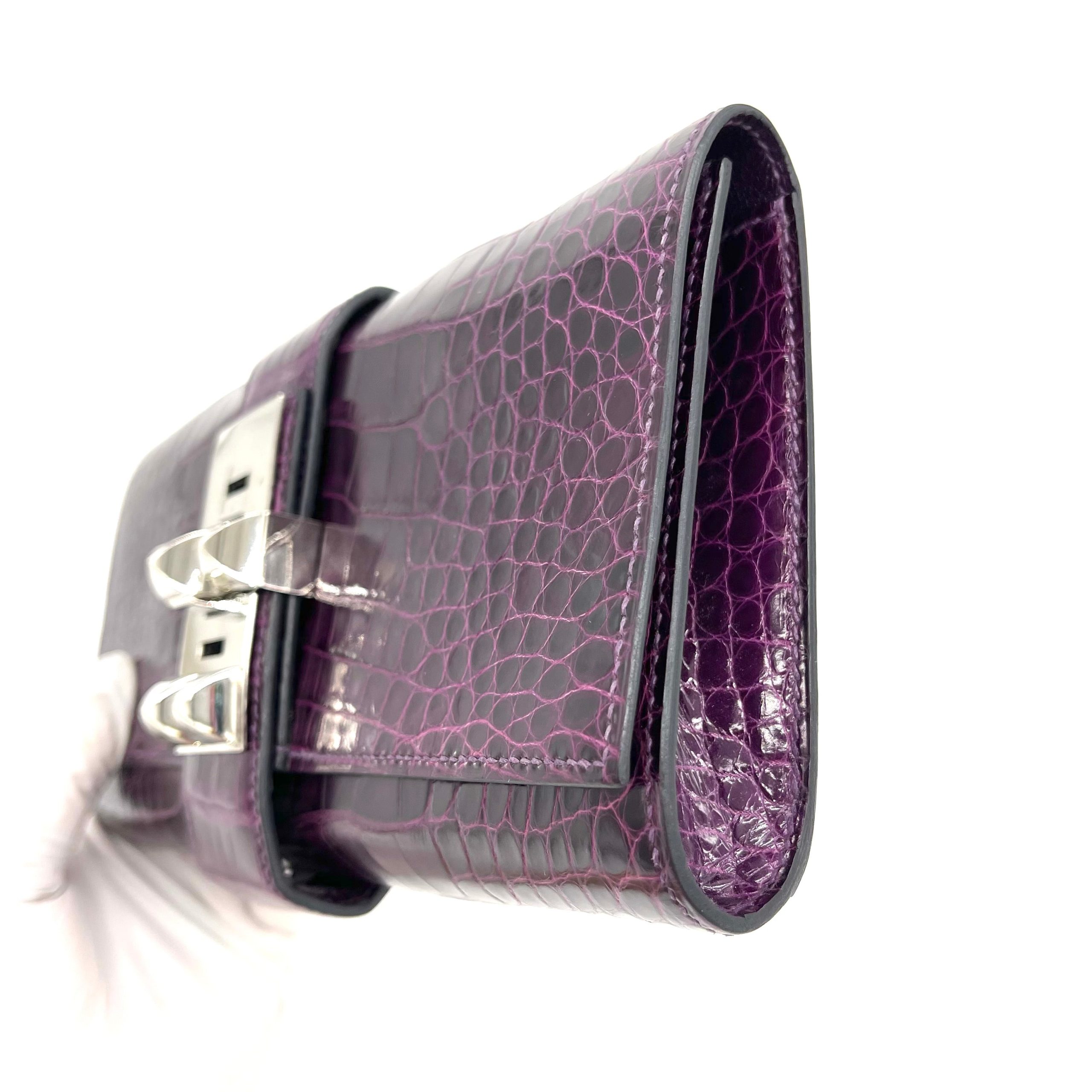 HERMES alligator medor clutch 23 purple clutches