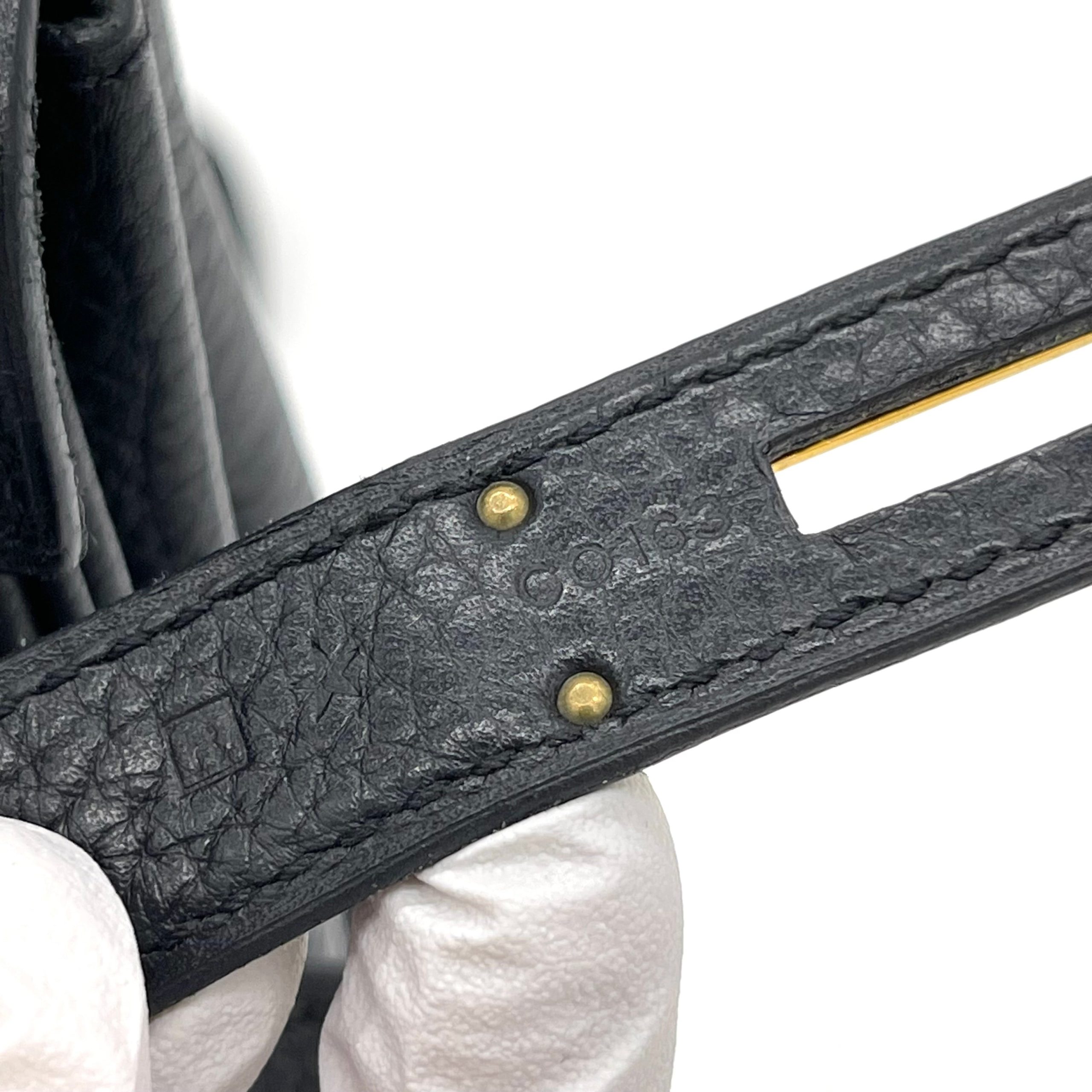 HERMES
Kelly Togo Retourne 28 Black Year2014