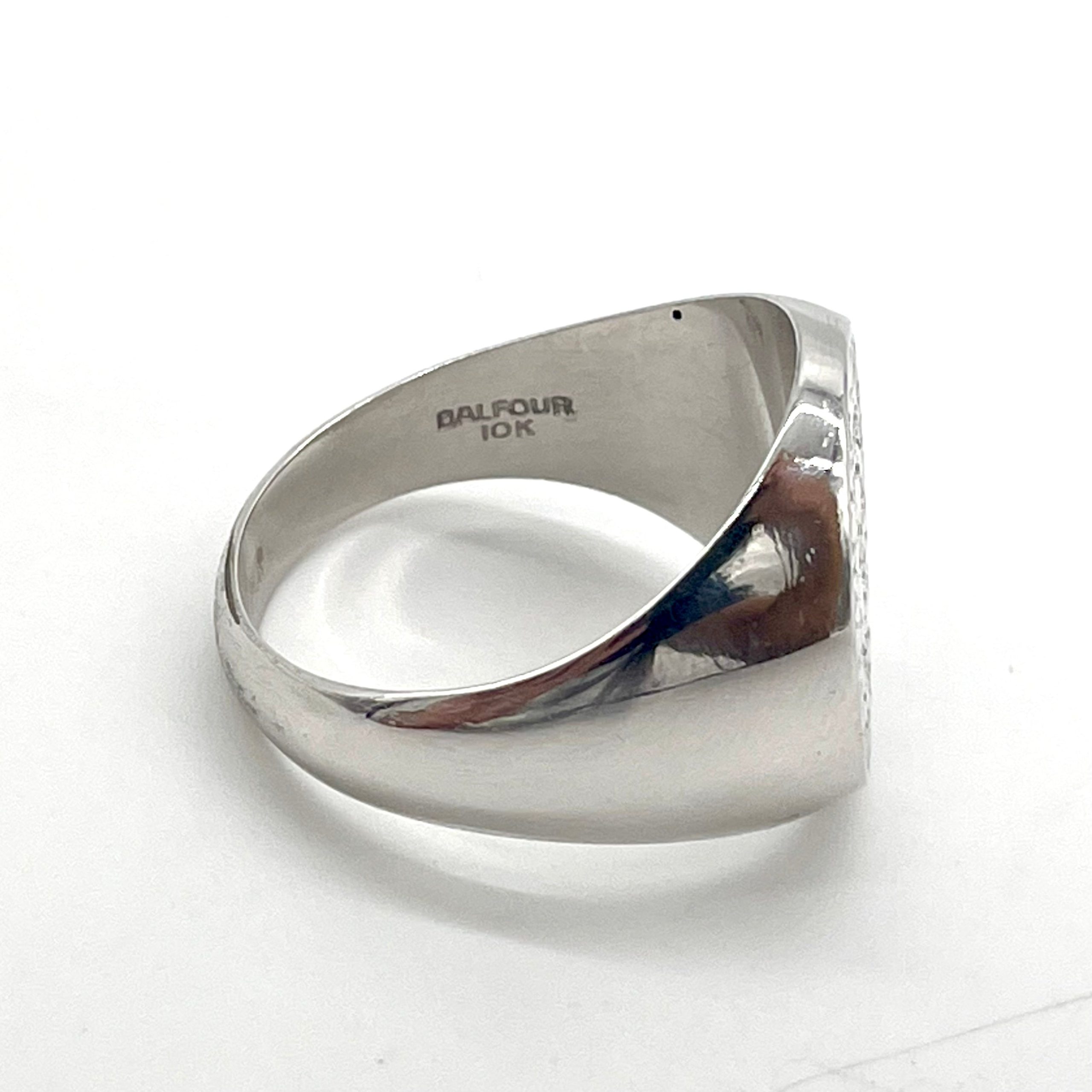 University of Connecticut 1981 Class Ring