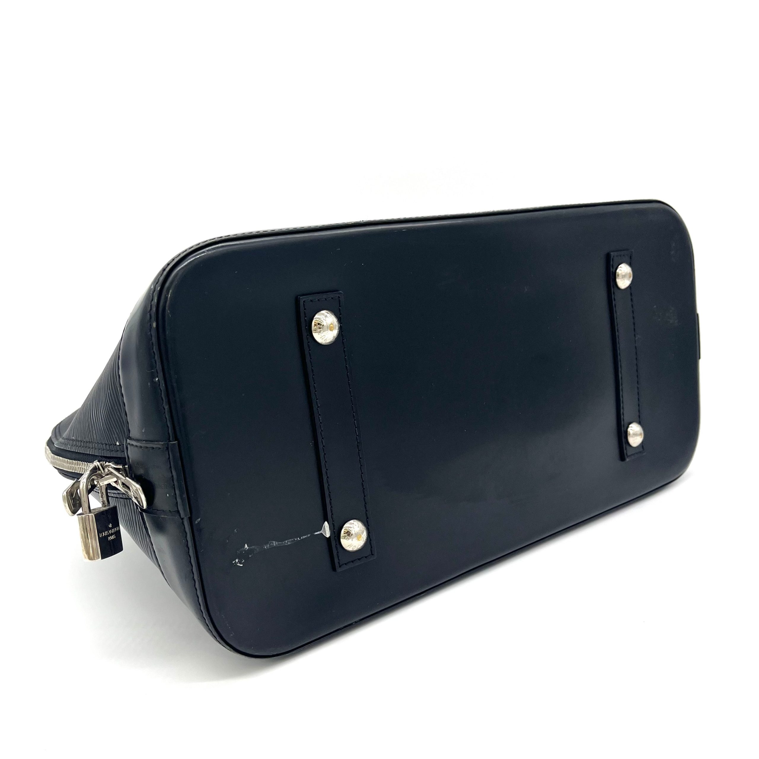 LOUIS VUITTON Monogram Alma GM