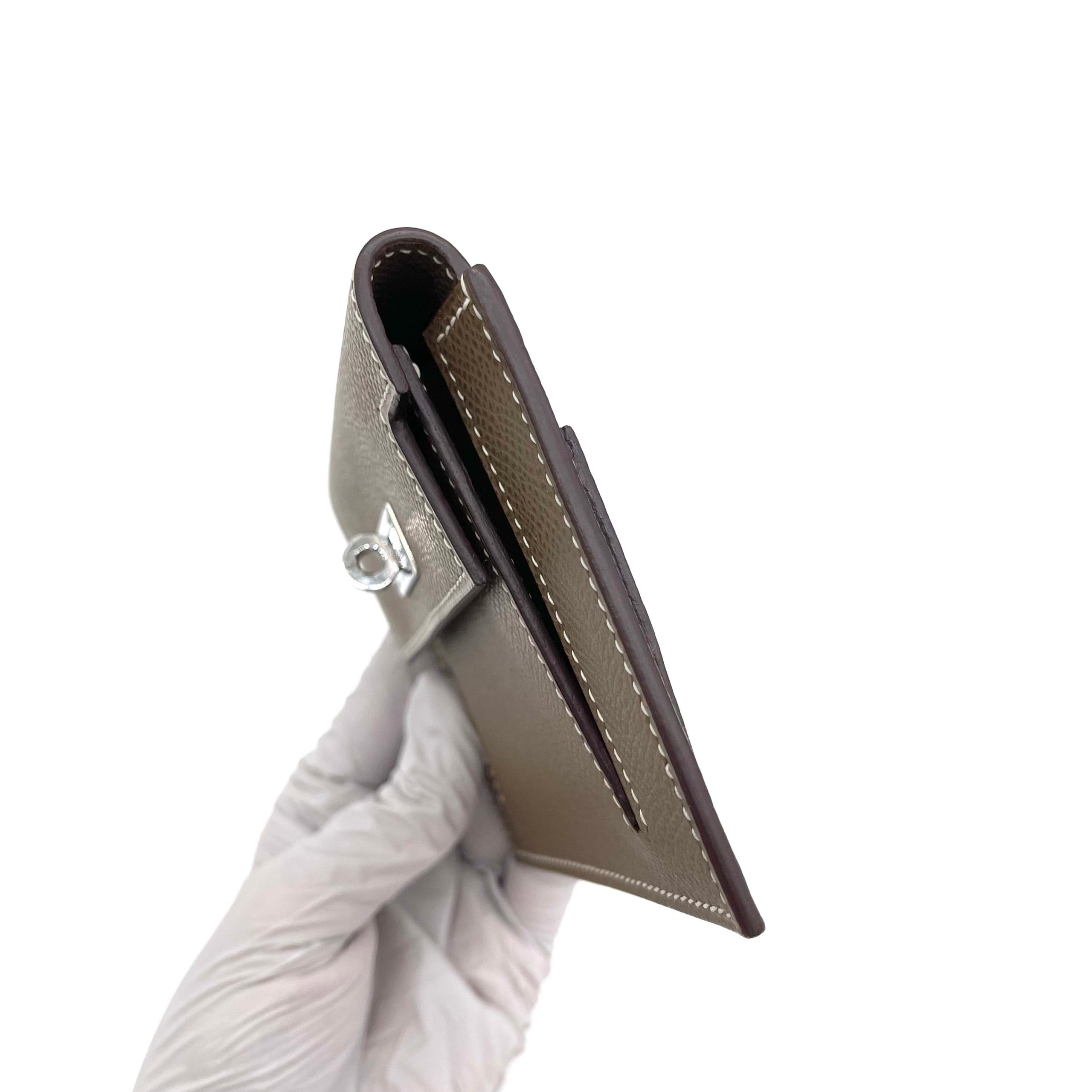 HERMES Epsom Kelly Pocket Compact Wallet Etoupe