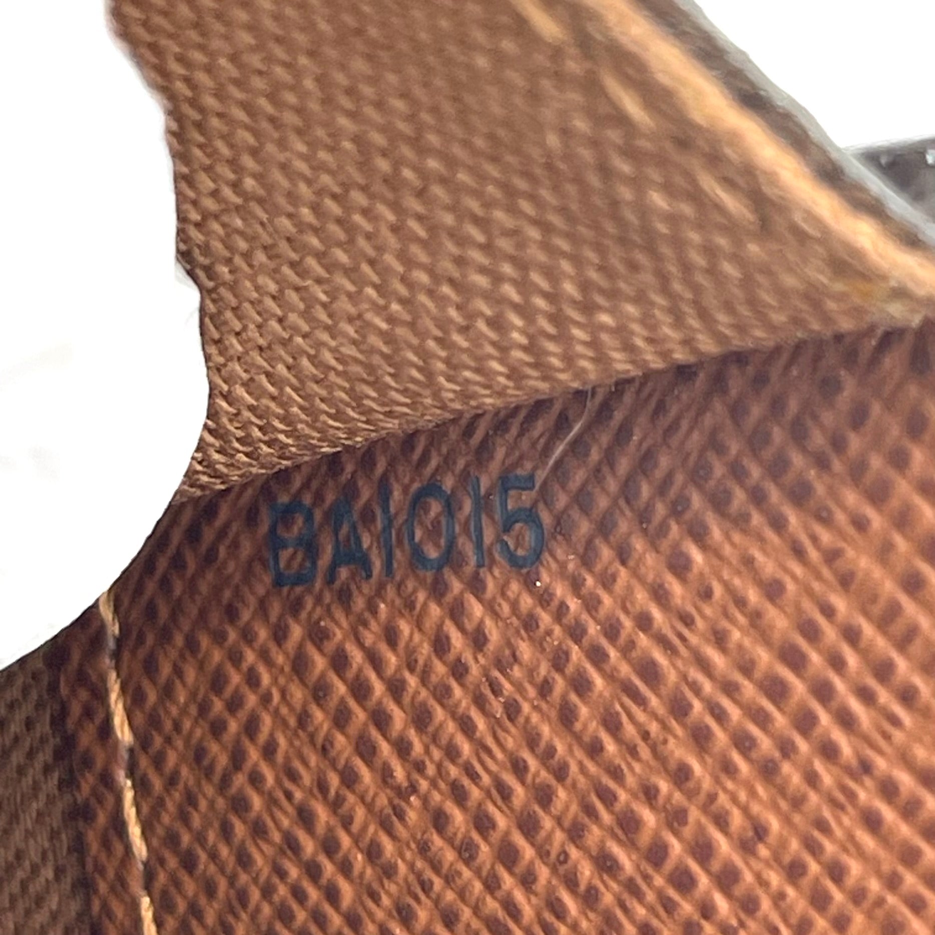 LOUIS VUITTON Monogram Canvas Robusto 1 Compartment Briefcase