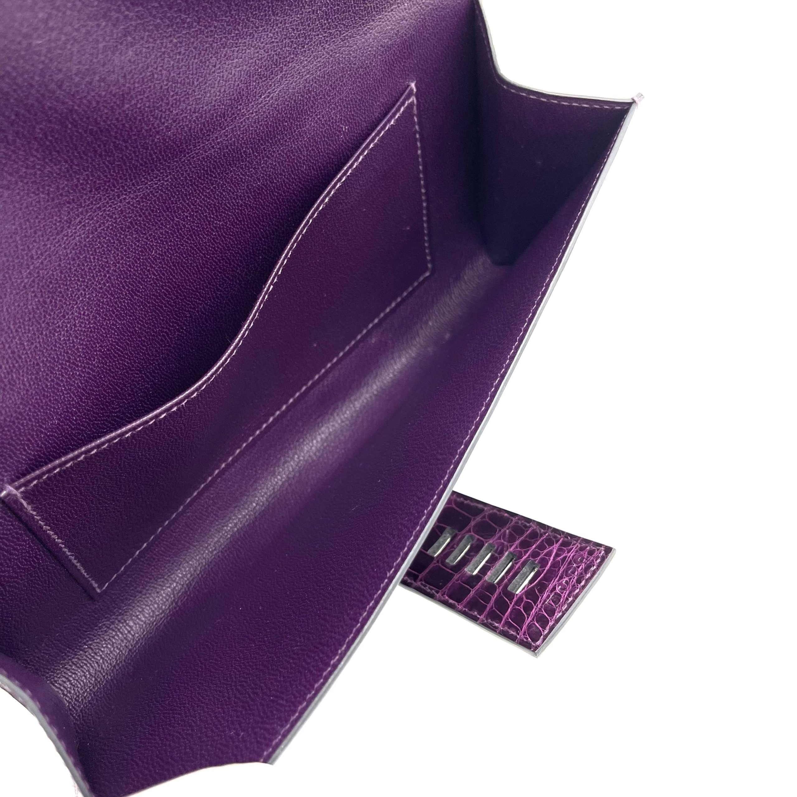 HERMES alligator medor clutch 23 purple clutches