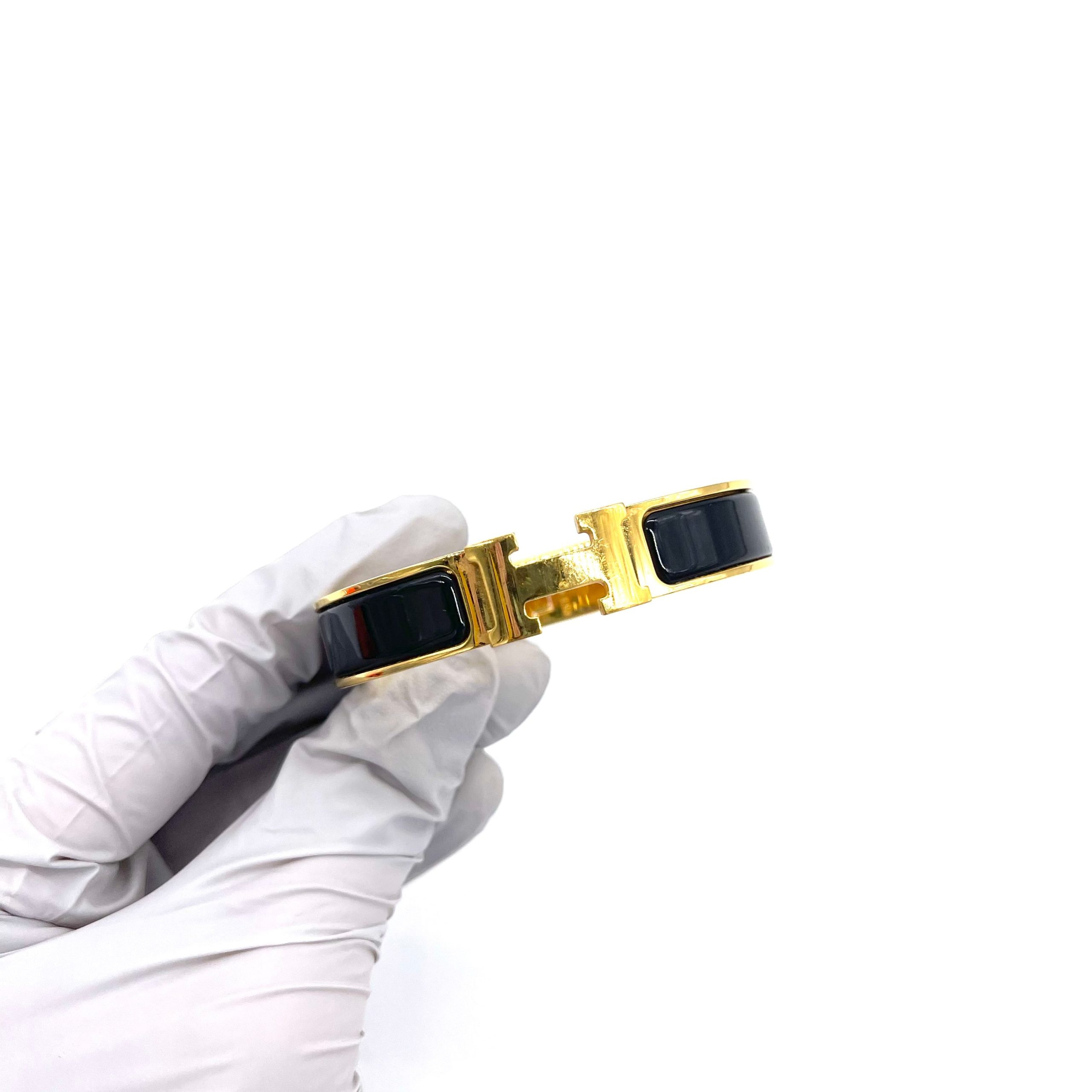 Hermès Clic H Bracelet – Black Enamel with Gold Plated Hardware
