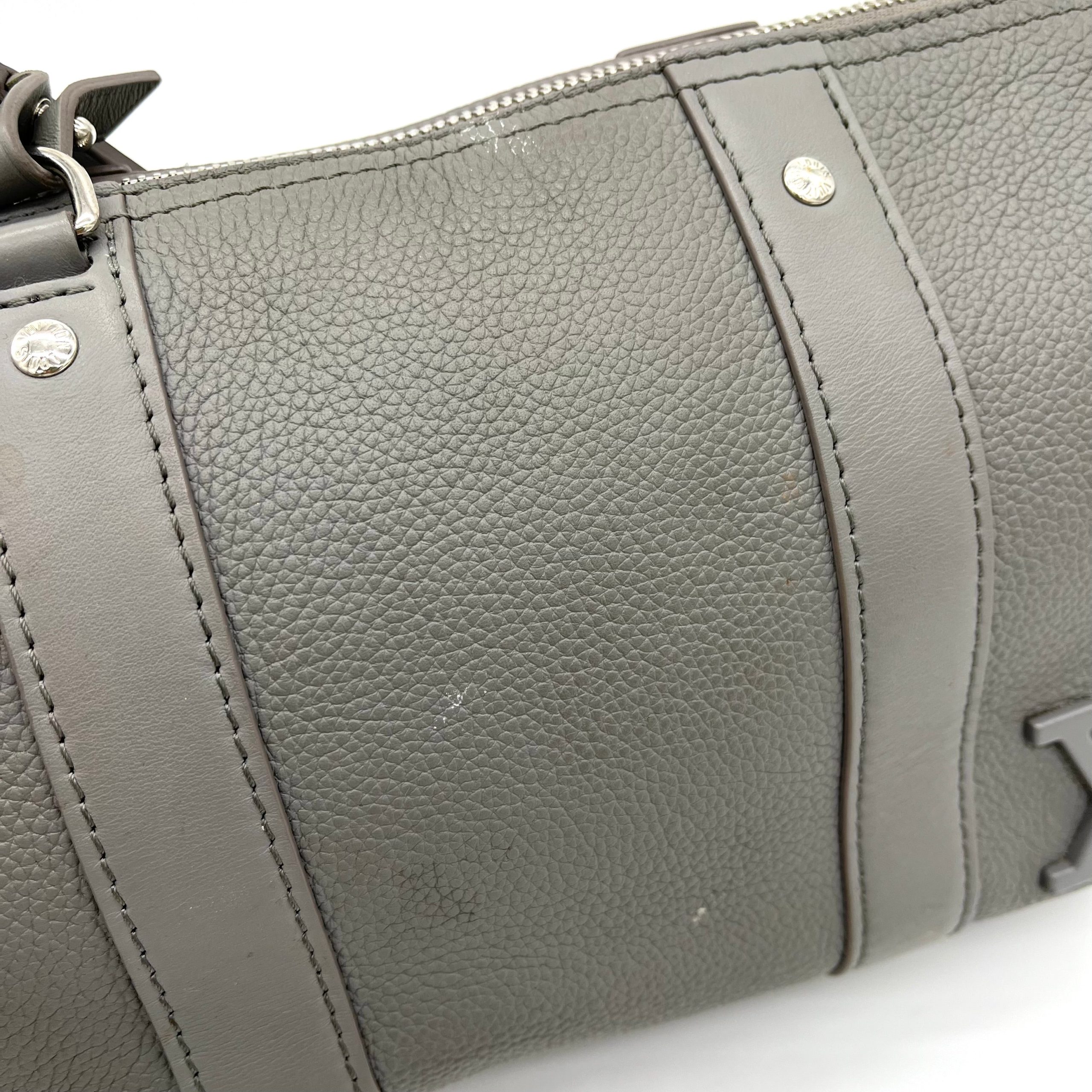 Louis Vuitton Grained Calfskin Aerogram City Keepall Gris