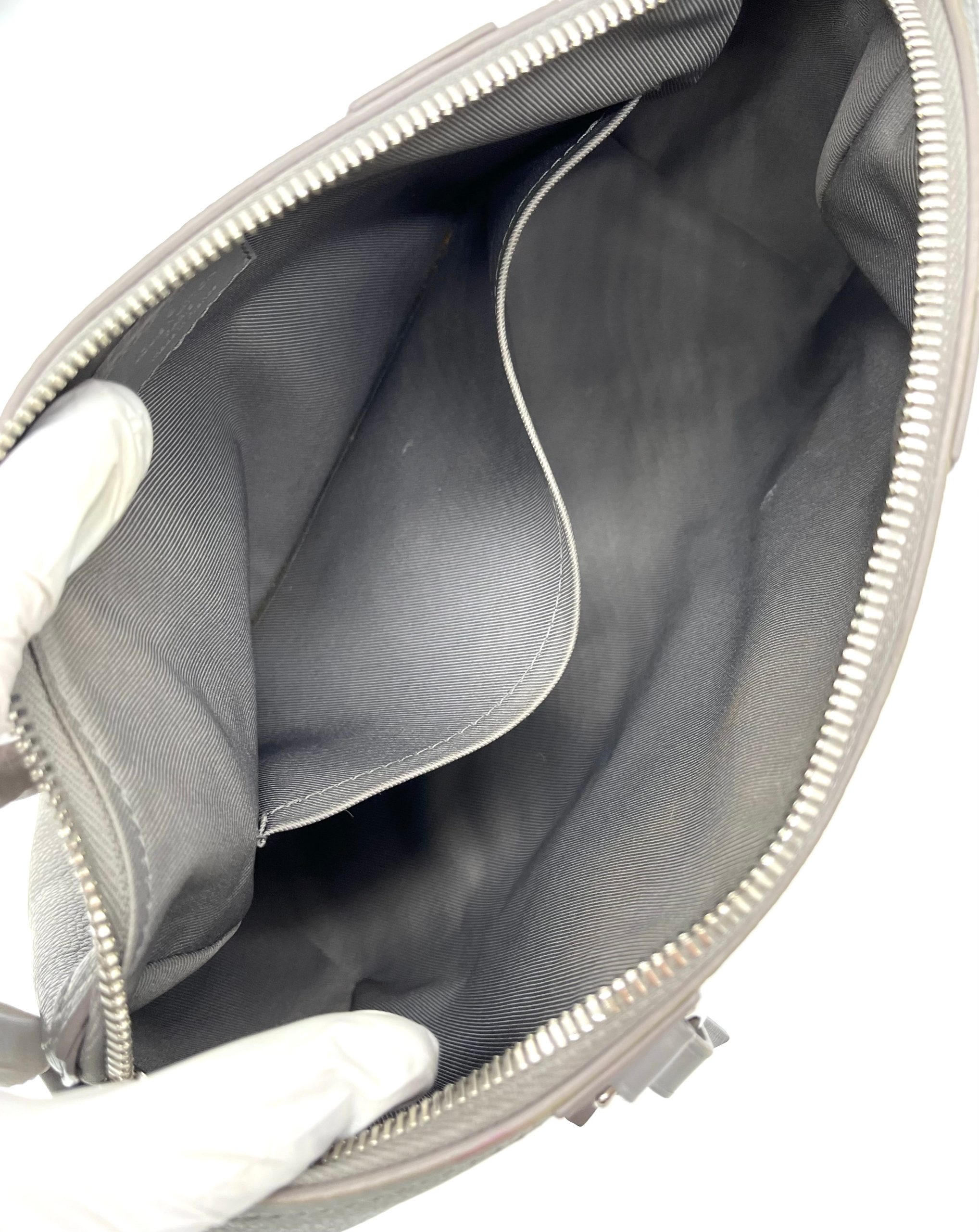 Louis Vuitton Grained Calfskin Aerogram City Keepall Gris