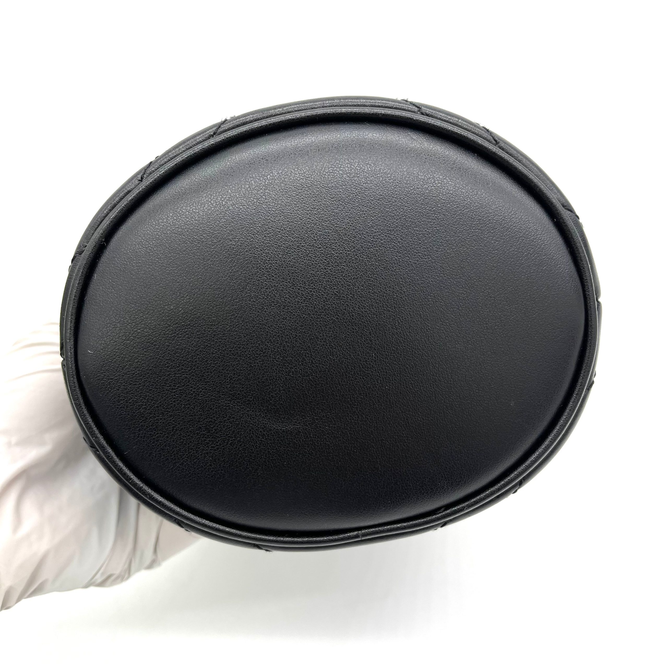 Gucci  Calfskin Matelasse Mini GG Marmont 2.0 Bucket