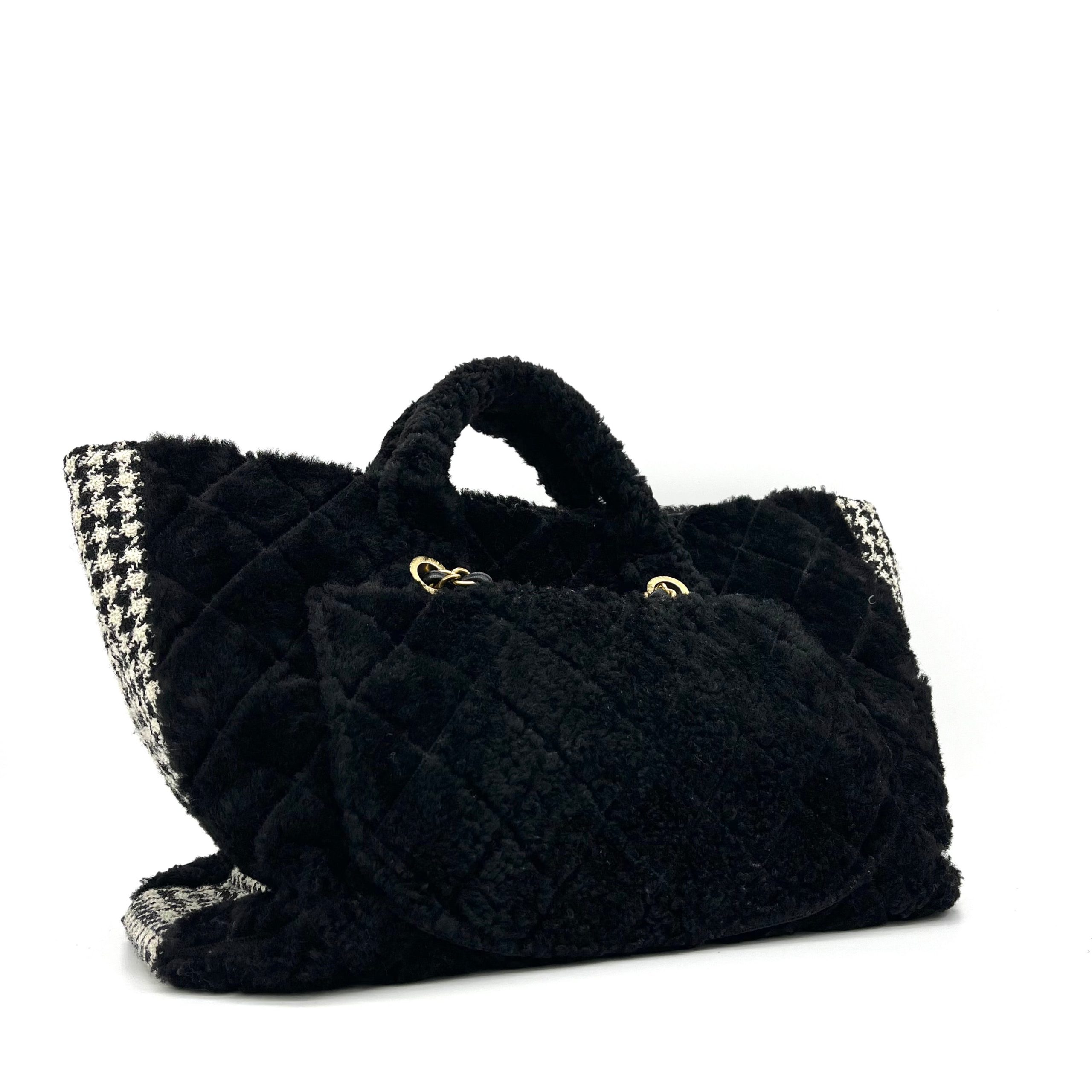 Chanel CC Chain Shopping Tote Quilted Shearling with Tweed Large 2020