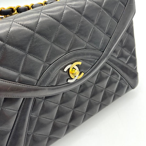 Chanel Black Quilted Lambskin Paris Limited Flap Medium 2015-2016