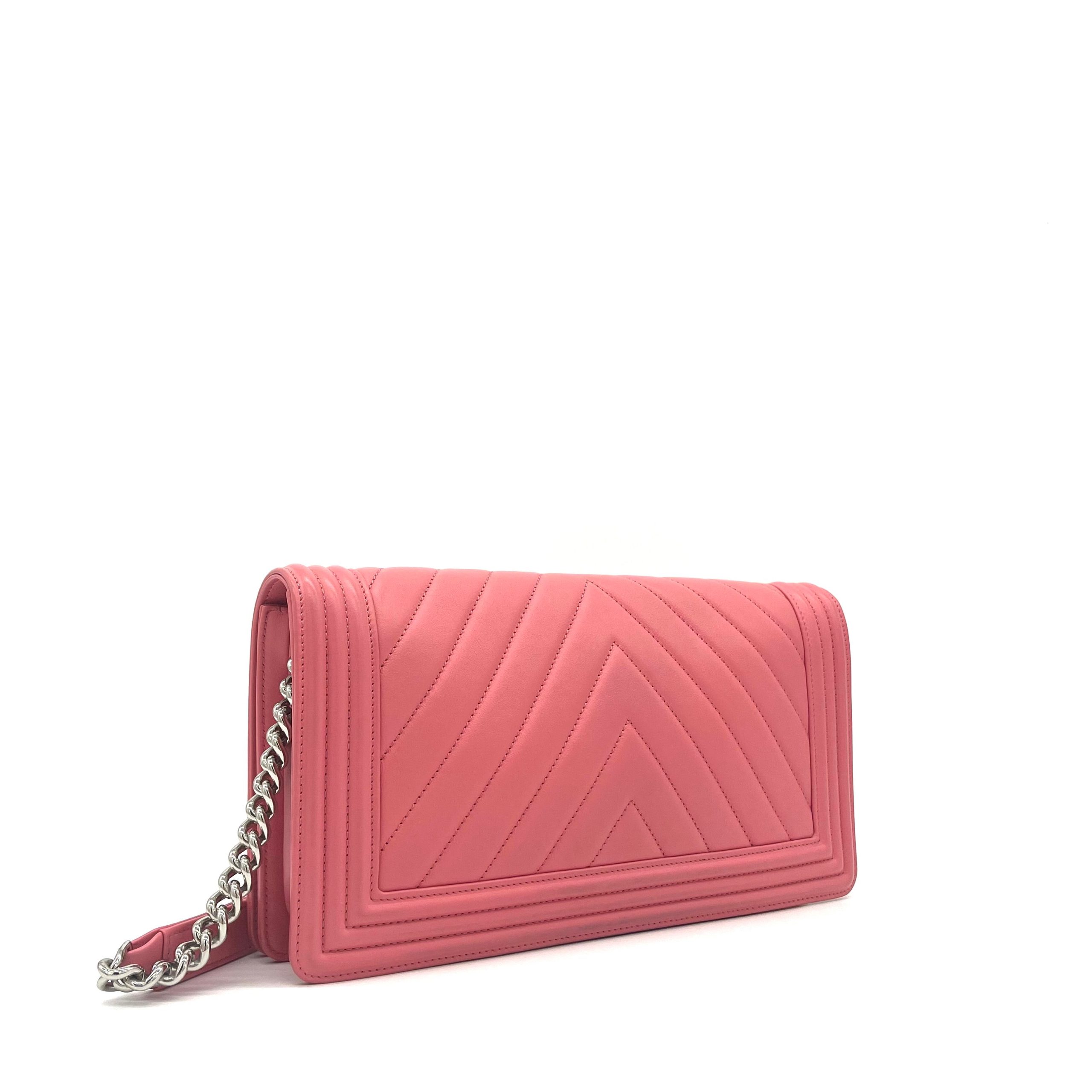 Chanel Lambskin Chevron Quilted Medium Boy Flap in Pink 2015-2016