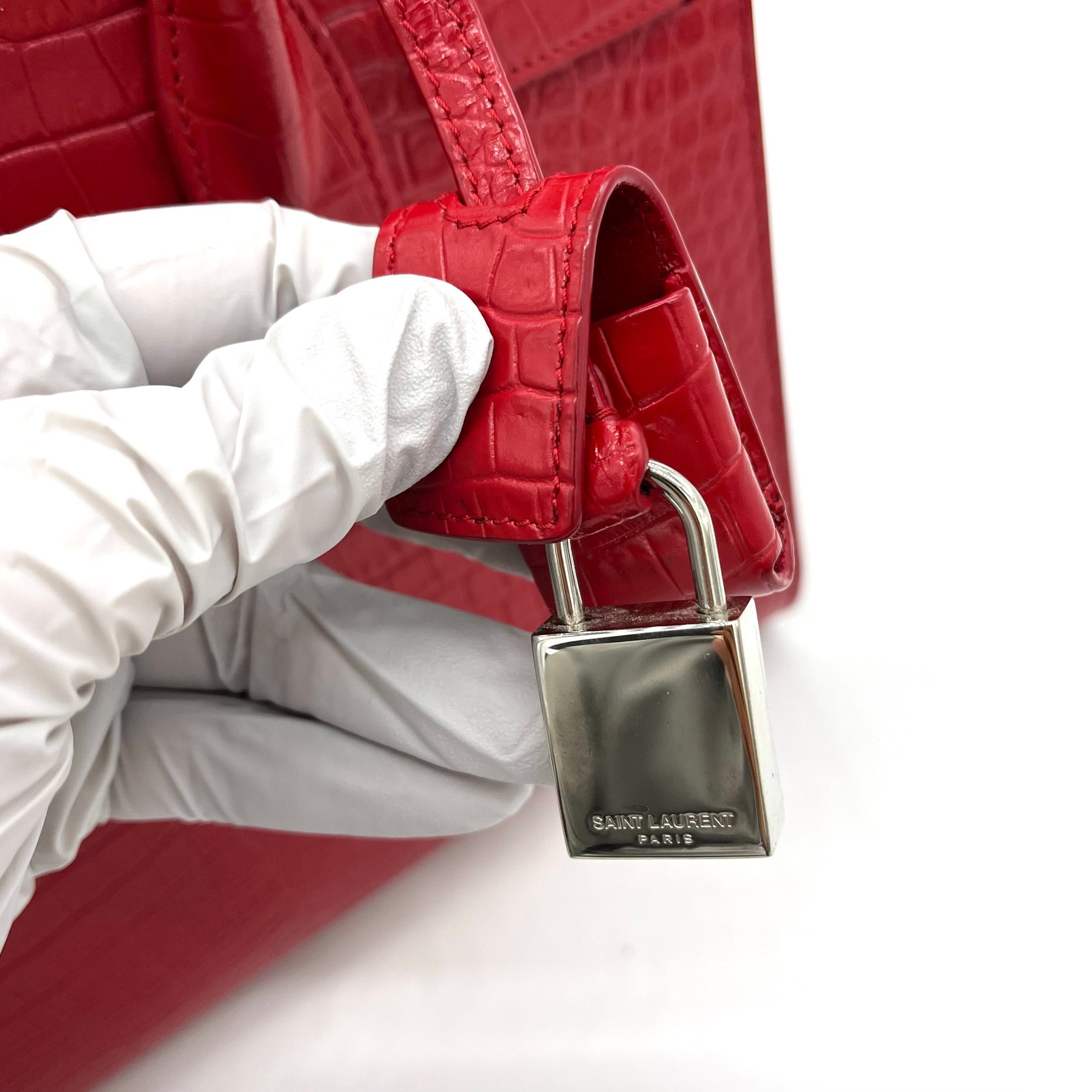 Saint Laurent small sac de jour top handle bag in matte embossed crocodile Leather Red