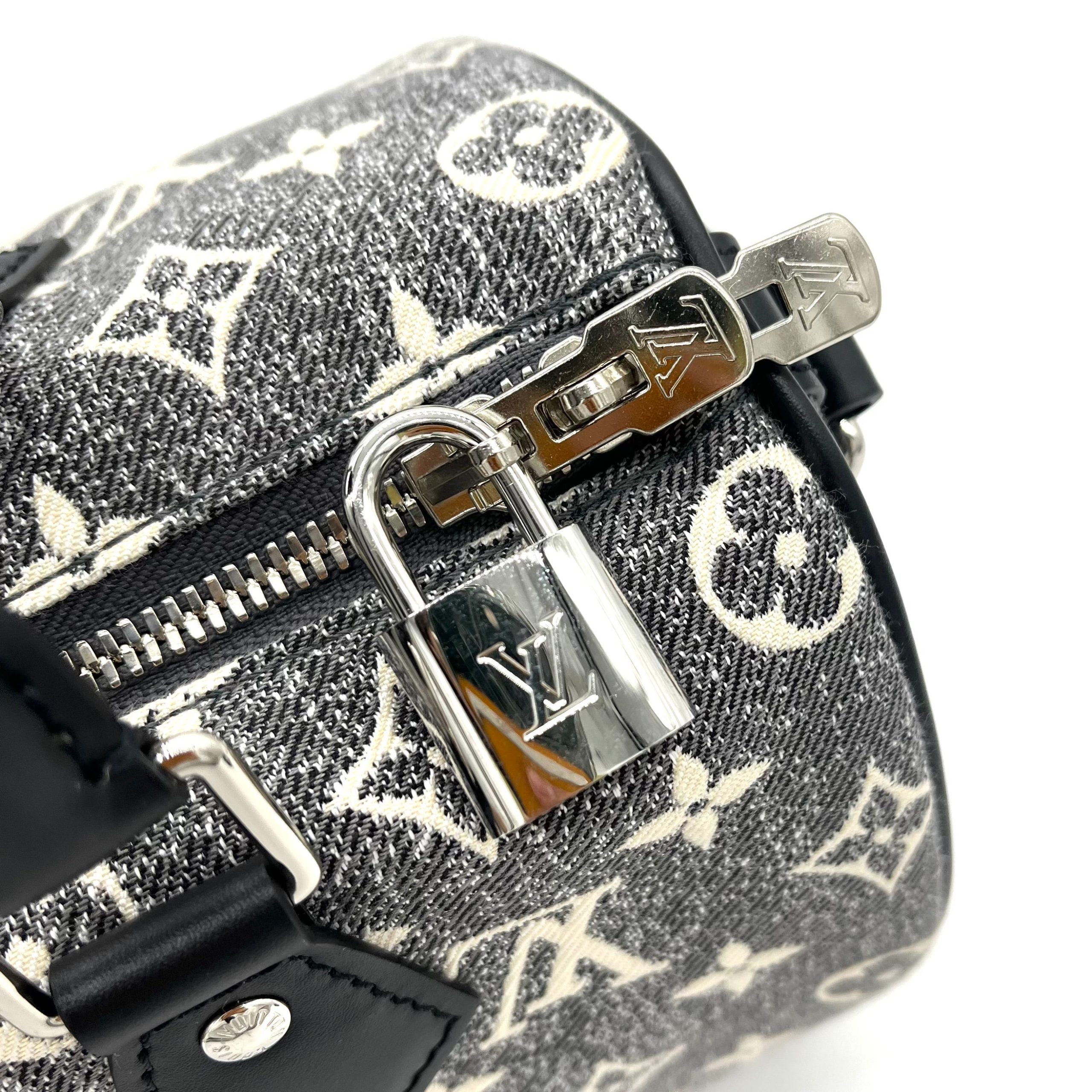 Louis Vuitton Denim Monogram Jacquard Speedy Bandouliere 25 Black