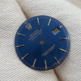 Guaranteed Authentic Rolex Oyster Perpetual Datejust  With Date Model 16220 Superlative Chronometer Officially Certified Swiss Made Dark Blue Dial 36mm