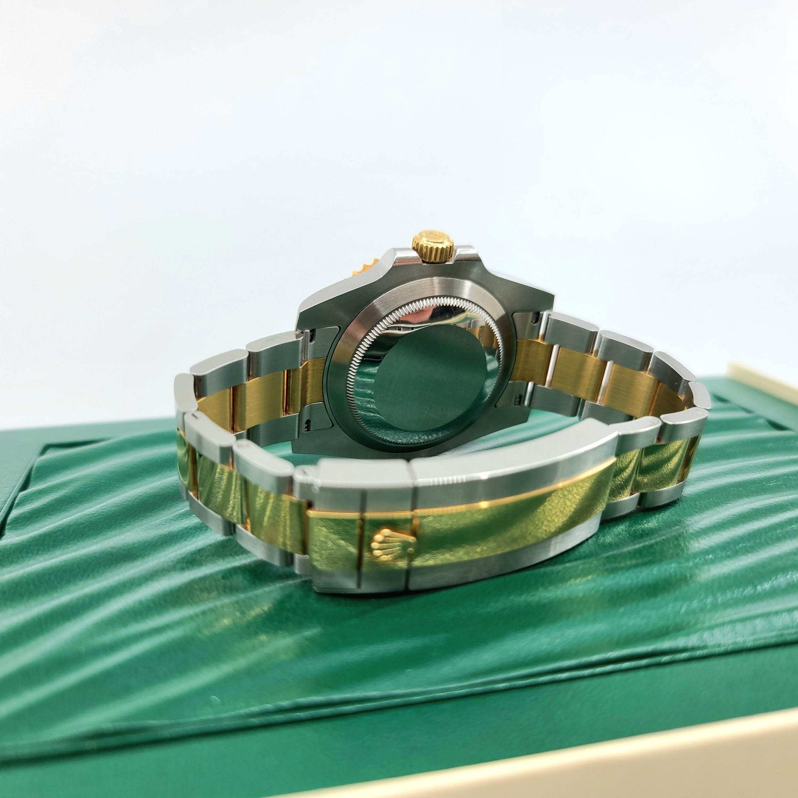 Rolex Oyster Perpetual Submariner Date 18K Yellow Gold & Stainless Steel Men's Watch, Preowned- 116613LB Rolex