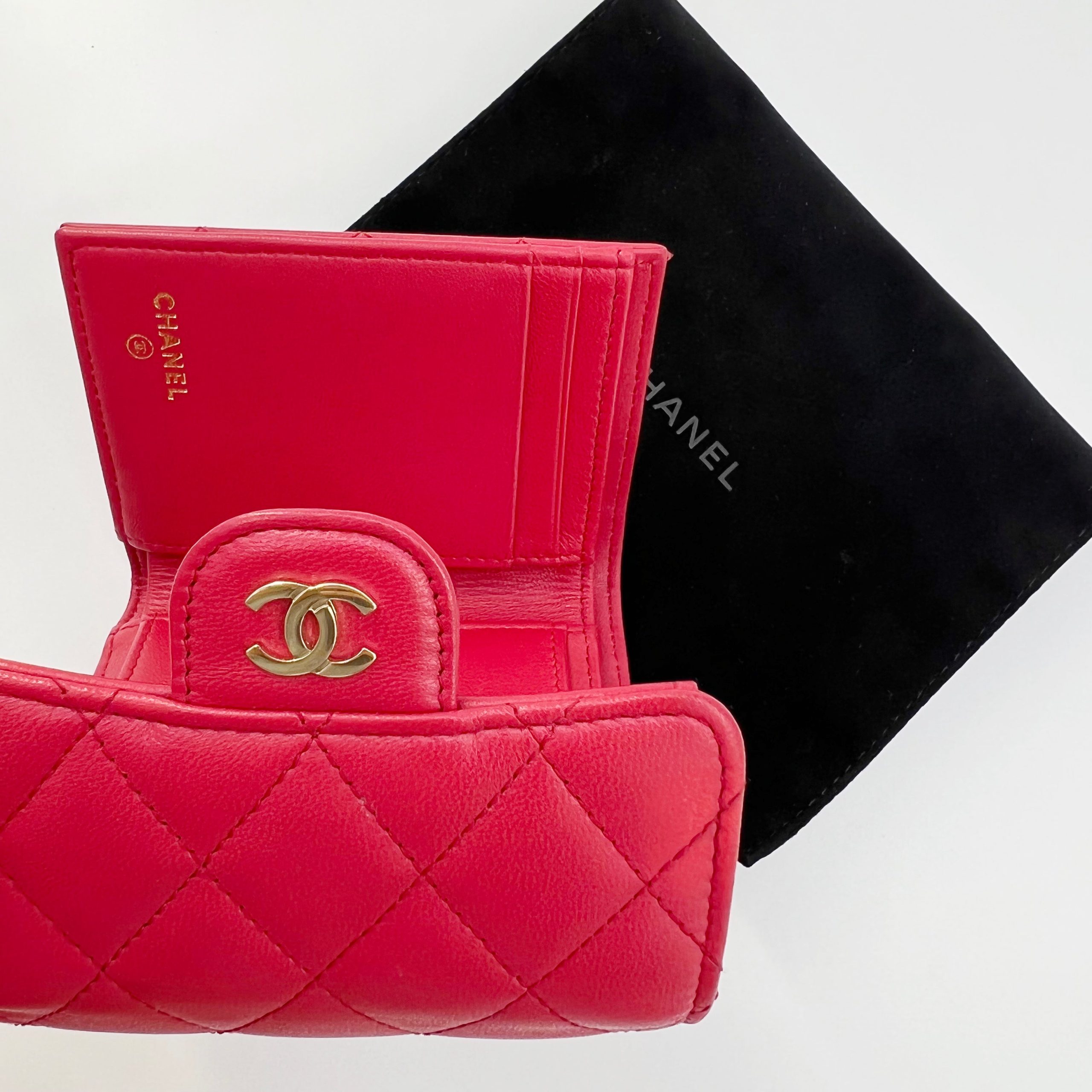 Guaranteed Authentic Chanel CC Quilted Compact Flap Trifold Wallet Fuchsia Dark Pink