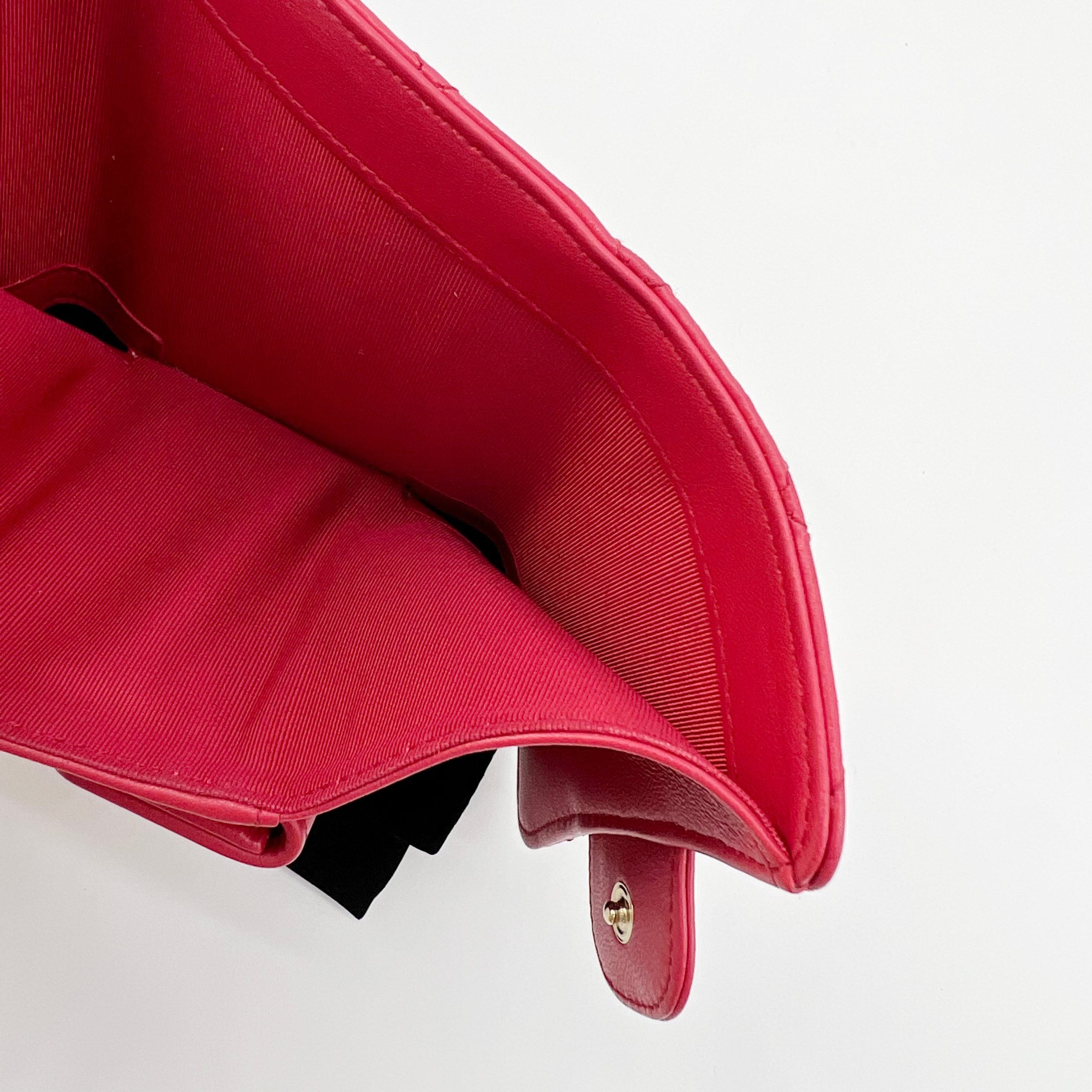 Guaranteed Authentic Chanel CC Quilted Compact Flap Trifold Wallet Fuchsia Dark Pink