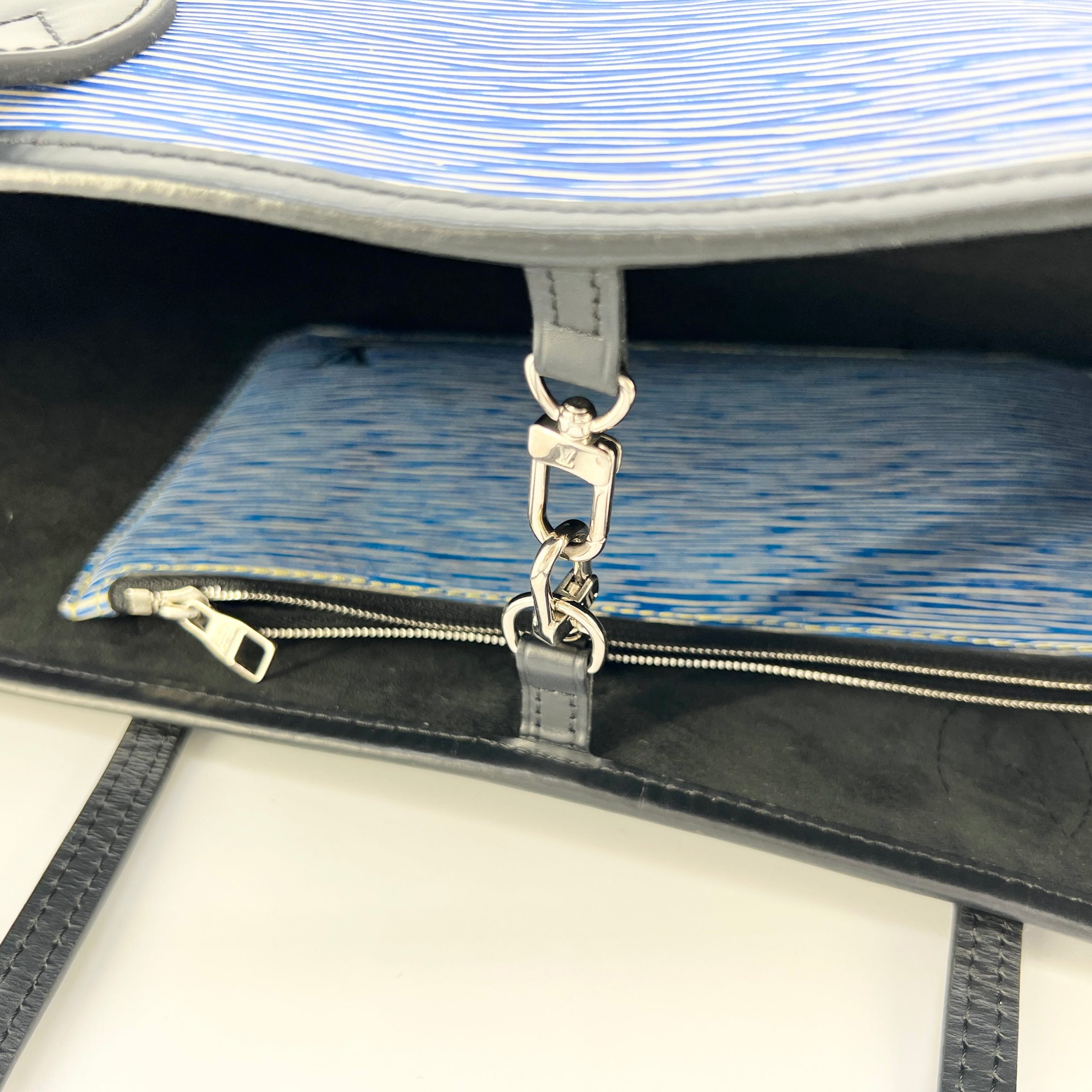 Louis Vuitton Epi Neverfull MM Denim Light [Guaranteed Authentic]