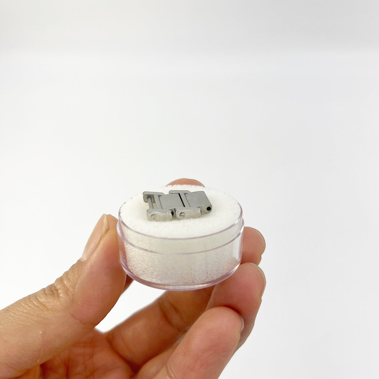 Guarantee Authentic Cartier Tank Francaise Stainless Steel 14.5mm Bracelet Band Link. Is the price of one