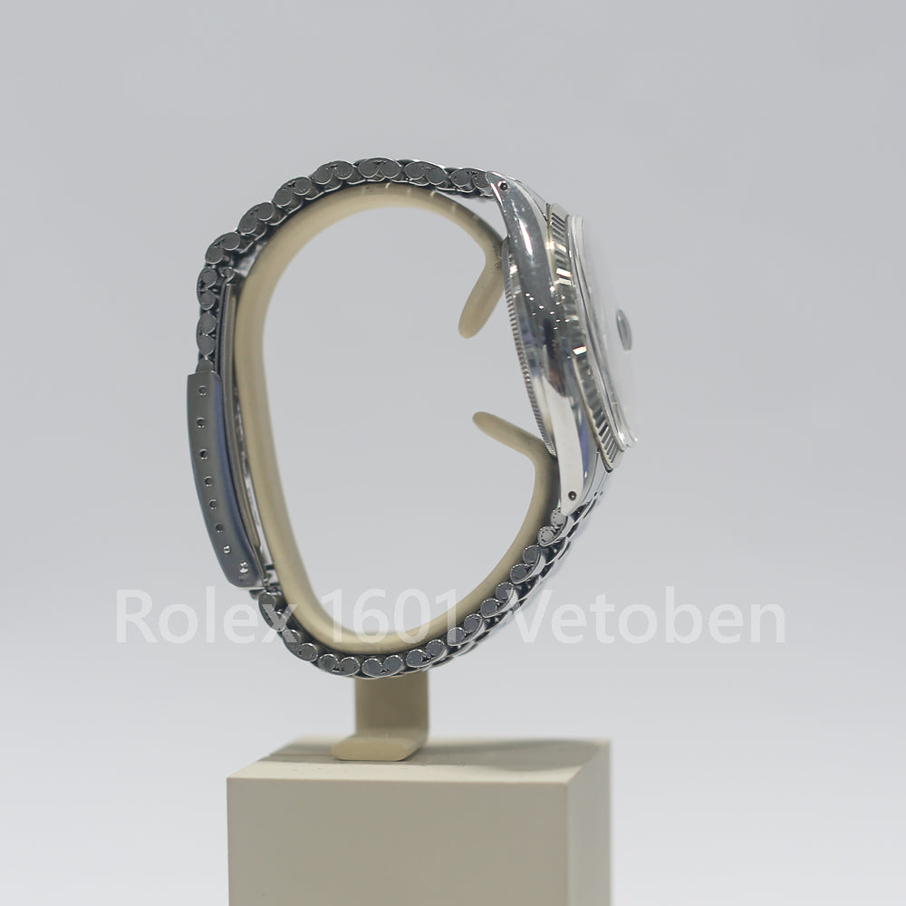 Vintage ROLEX Oyster Perpetual Datejust Stainless Steel Watch with Fluted Bezel & Jubilee Bracelet 1601