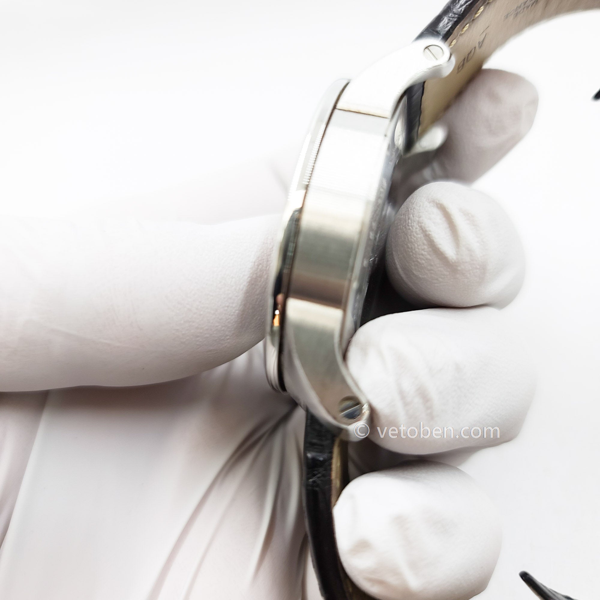 Cartier Calibre Stainless Steel Black Dial Automatic Mens Watch W7100037